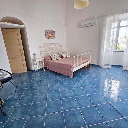 Maridea - Marlin Apartment Ponza Ngoại thất bức ảnh