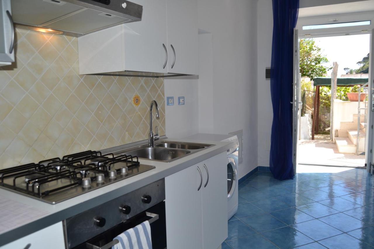 Maridea - Marlin Apartment Ponza Ngoại thất bức ảnh